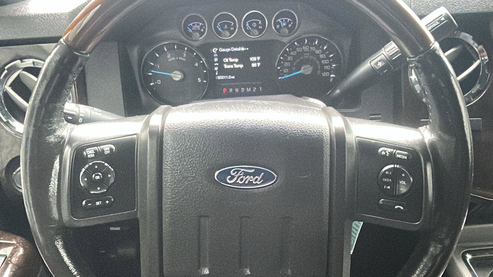 Used 2016 Ford F350 Platinum w/ Platinum Package AWD/4WD image 18