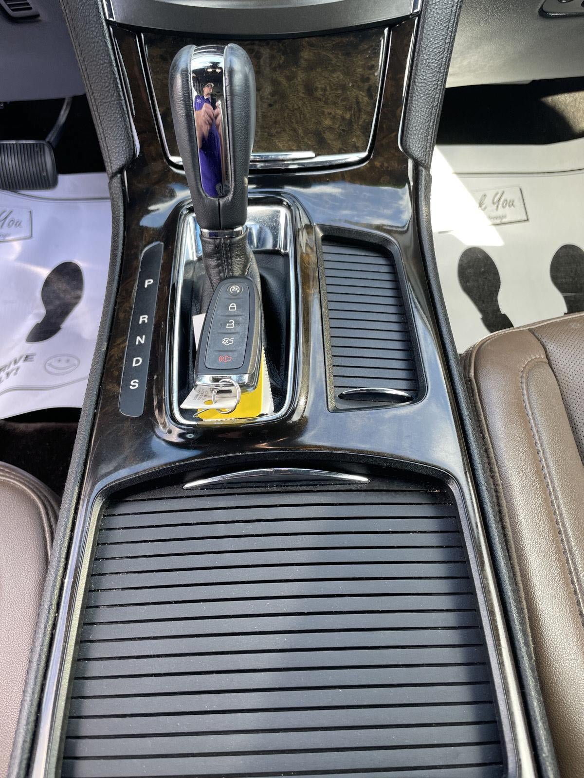 Used 2016 Lincoln MKS AWD w/ Equipment Group 101A image 21