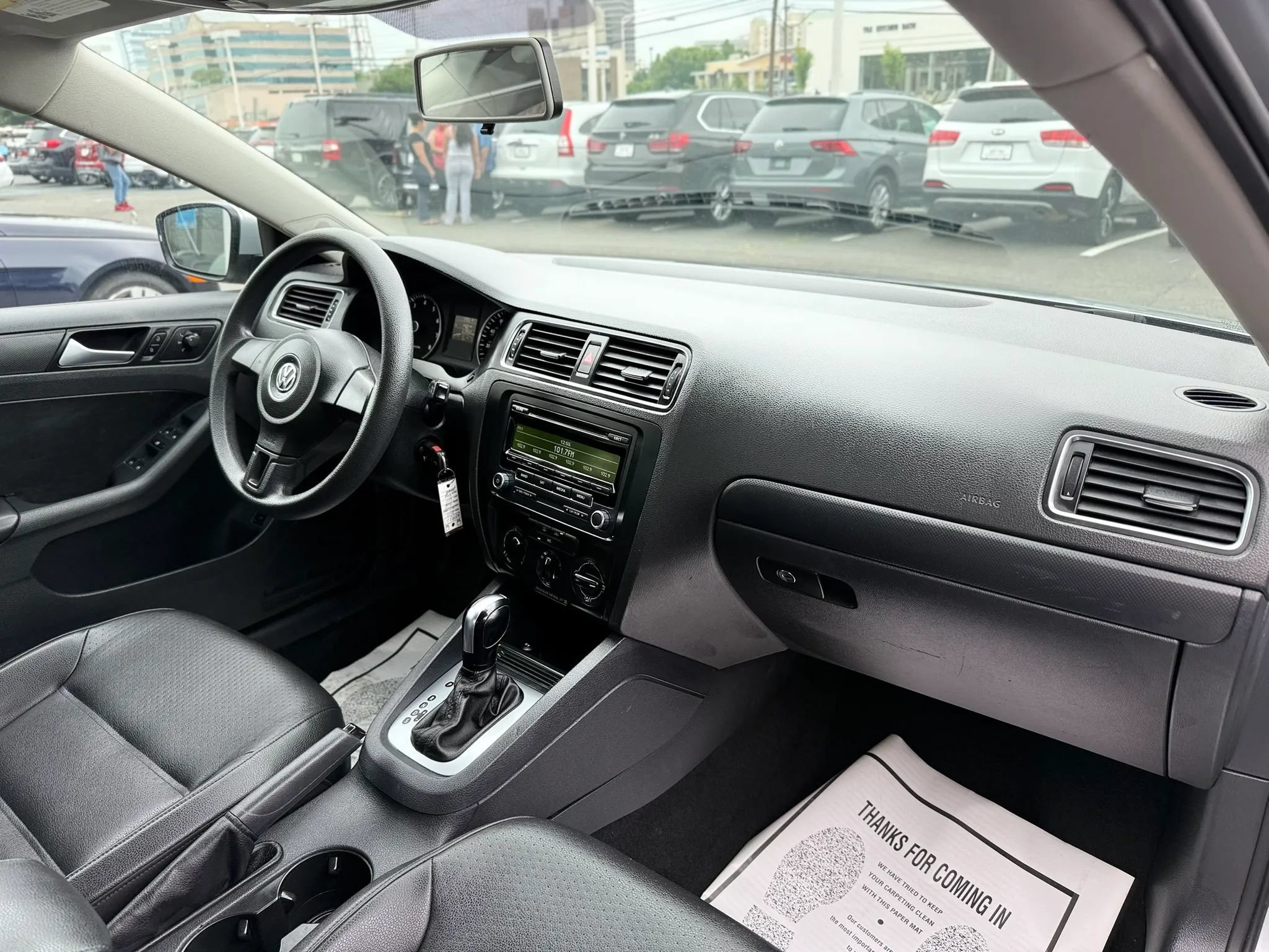 Used 2014 Volkswagen Jetta SE FWD image 29