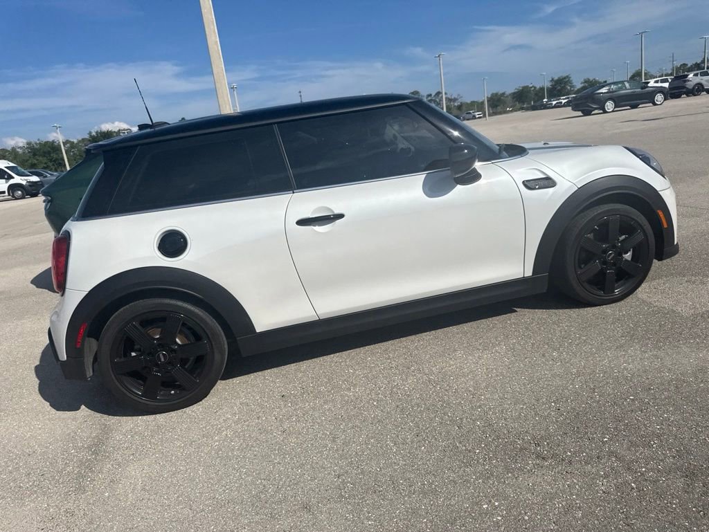 Used 2024 MINI Cooper S FWD image 4