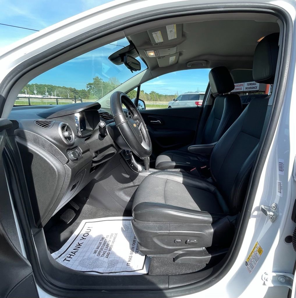 Used 2015 Chevrolet Trax LT w/ LT Plus Package image 18