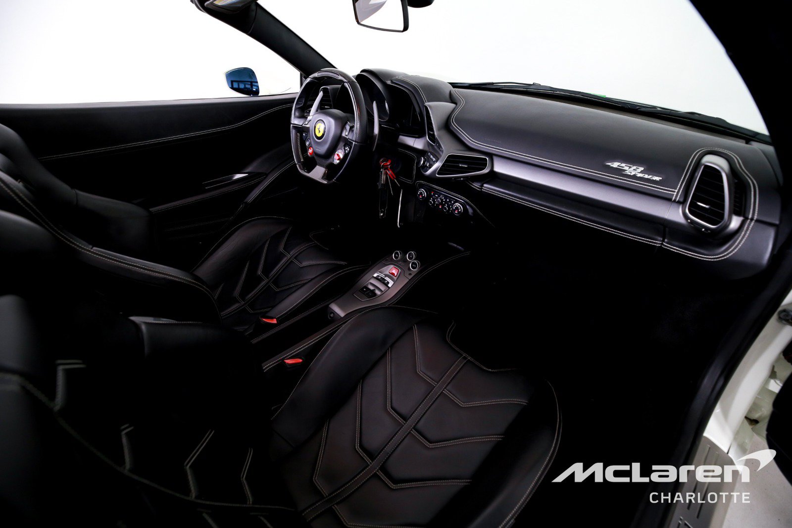 Used 2014 Ferrari 458 Spider RWD image 21