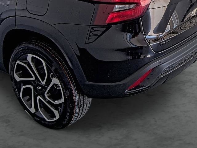 New 2026 Chevrolet Trax RS w/ Sunroof Package image 9