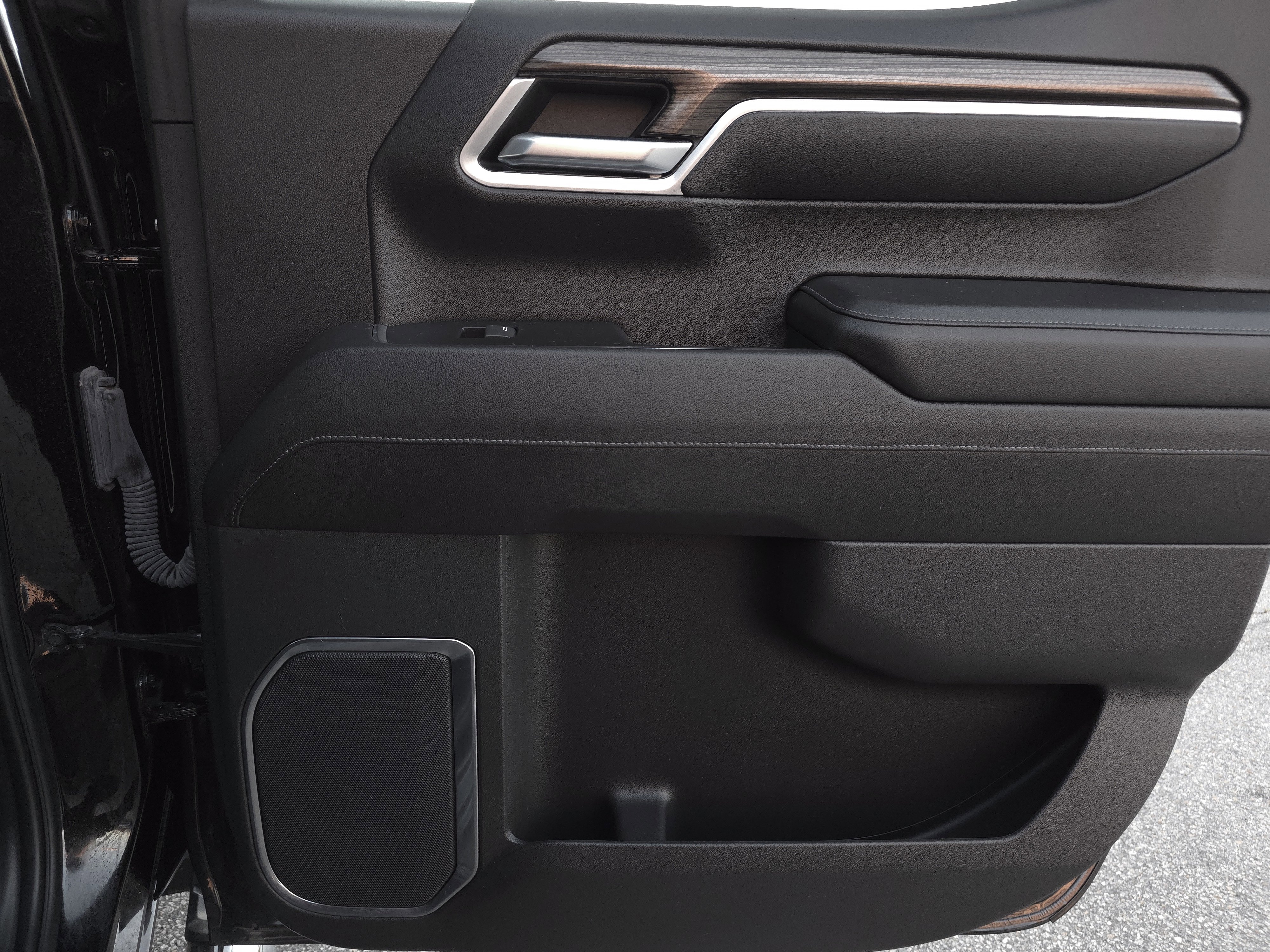 Used 2022 Chevrolet Silverado 1500 LT image 36