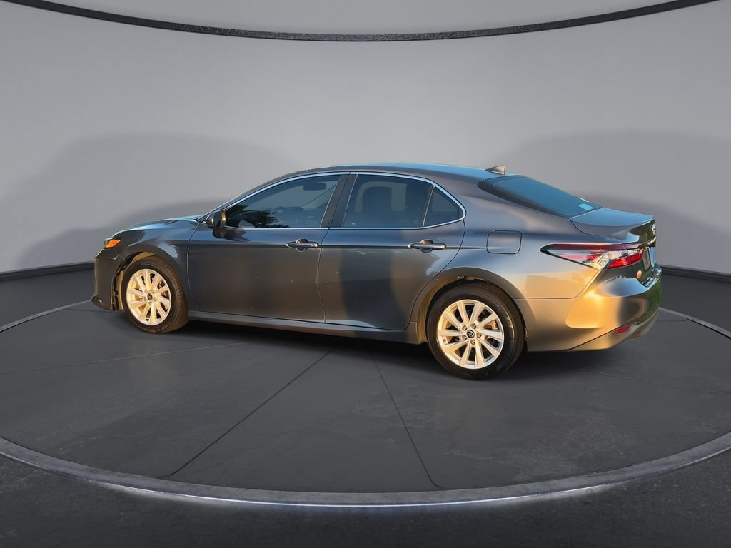 Used 2023 Toyota Camry LE FWD image 6