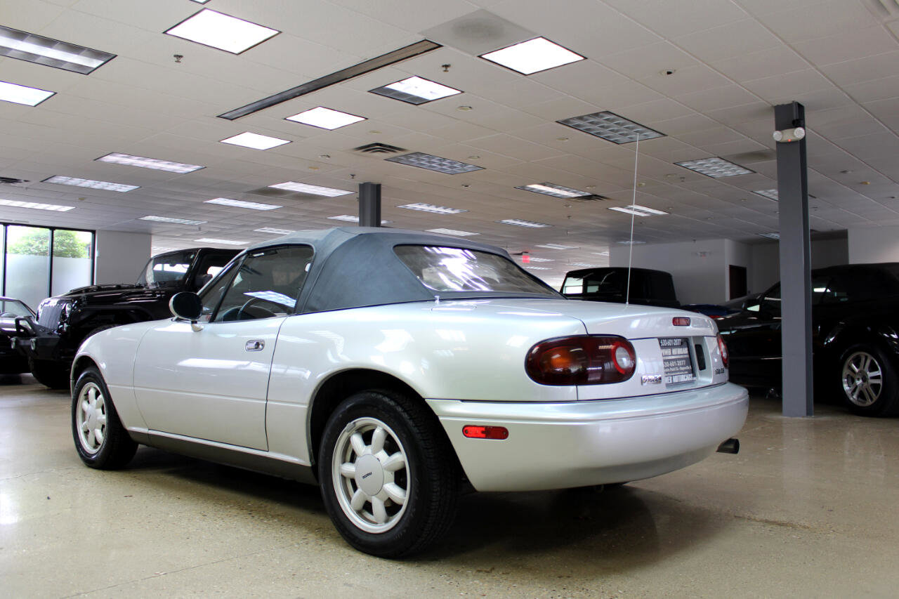 Used 1991 MAZDA MX-5 Miata image 15