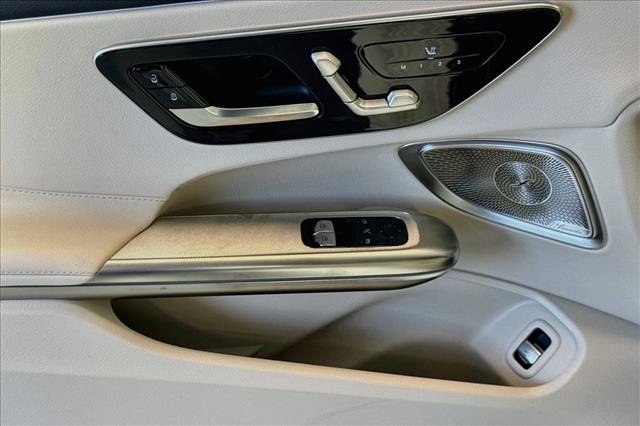 New 2027 Mercedes-Benz CLE 300 4MATIC Coupe image 16