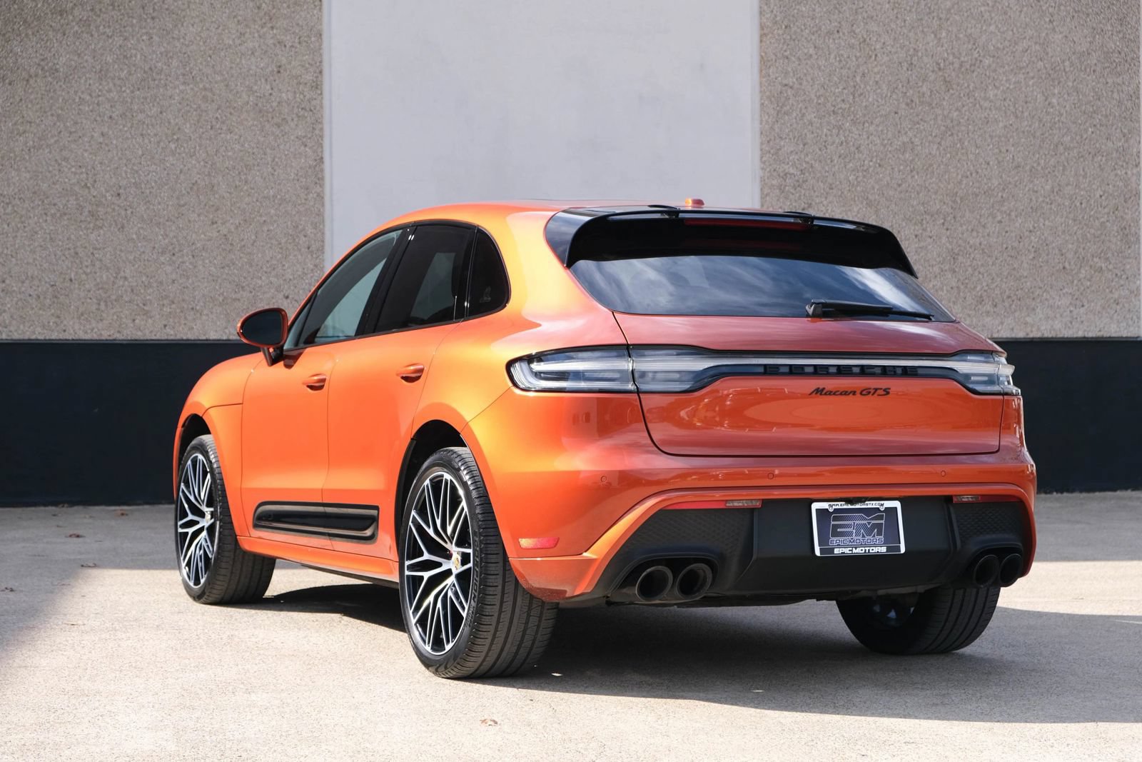 Used 2022 Porsche Macan GTS AWD/4WD image 13