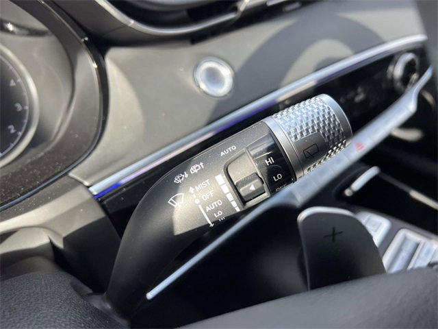 Used 2025 Genesis GV70 3.5T Sport w/ Sport Advanced Package image 32