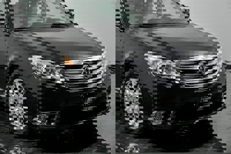 Used 2012 Toyota Avalon image 2