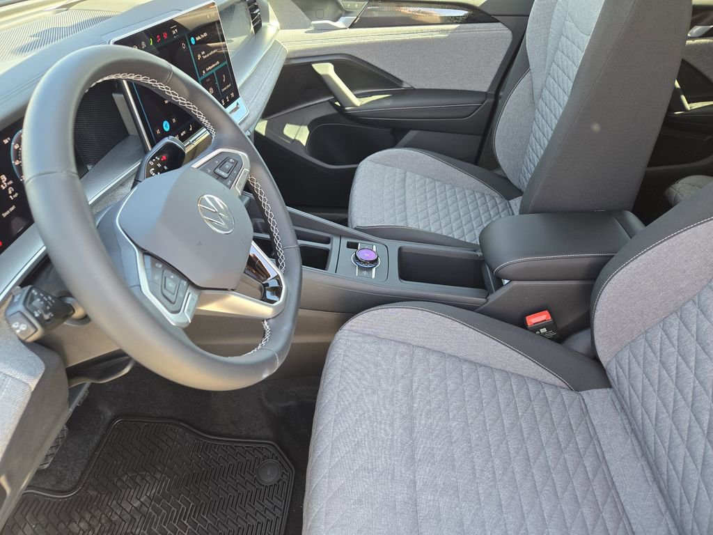 New 2026 Volkswagen Tiguan S image 10