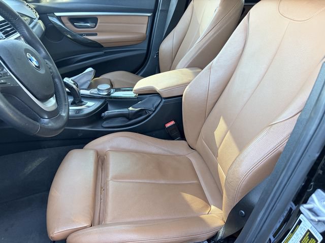 Used 2017 BMW 330i Sedan RWD image 7