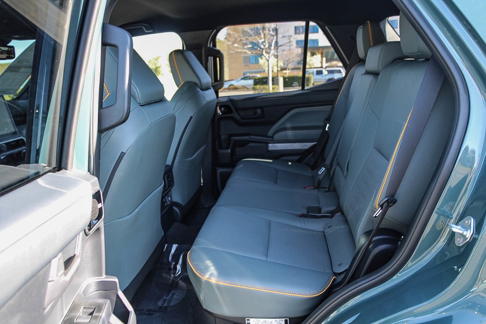 Used 2025 Toyota 4Runner Trailhunter image 19