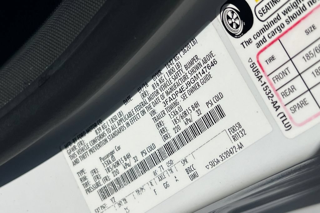 Used 2016 Ford Fiesta SE FWD image 28