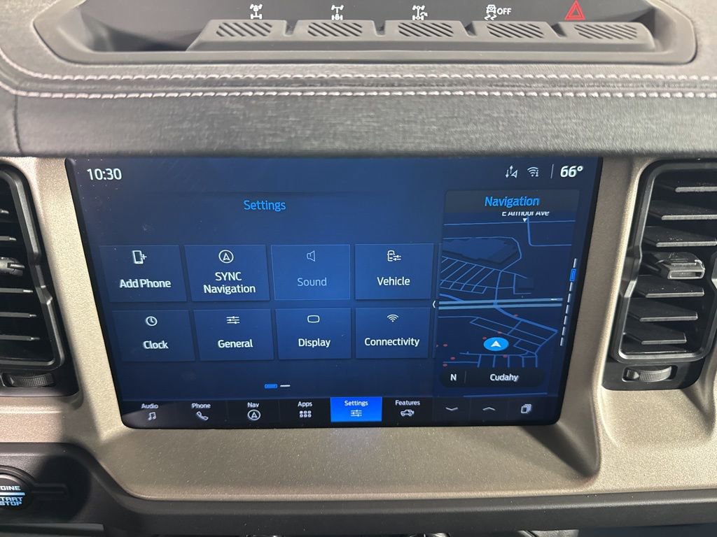 New 2025 Ford Bronco Outer Banks w/ Sasquatch Package image 25