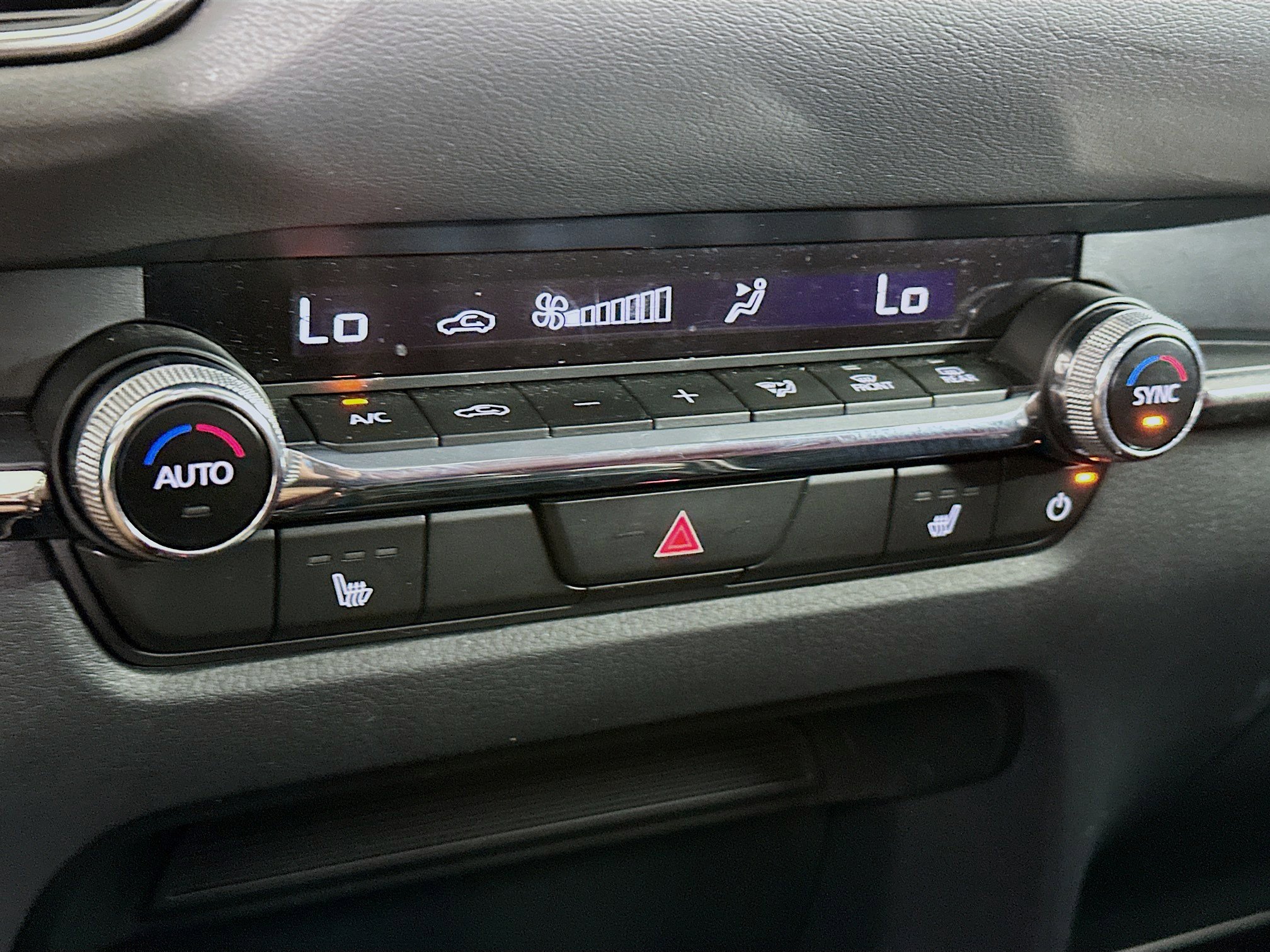 Used 2025 MAZDA CX-30 AWD 2.5 S w/ Preferred Package image 23