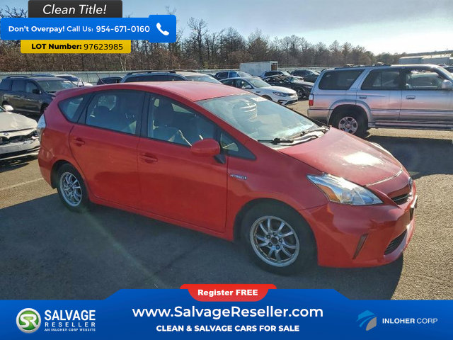 Used 2014 Toyota Prius V image 5