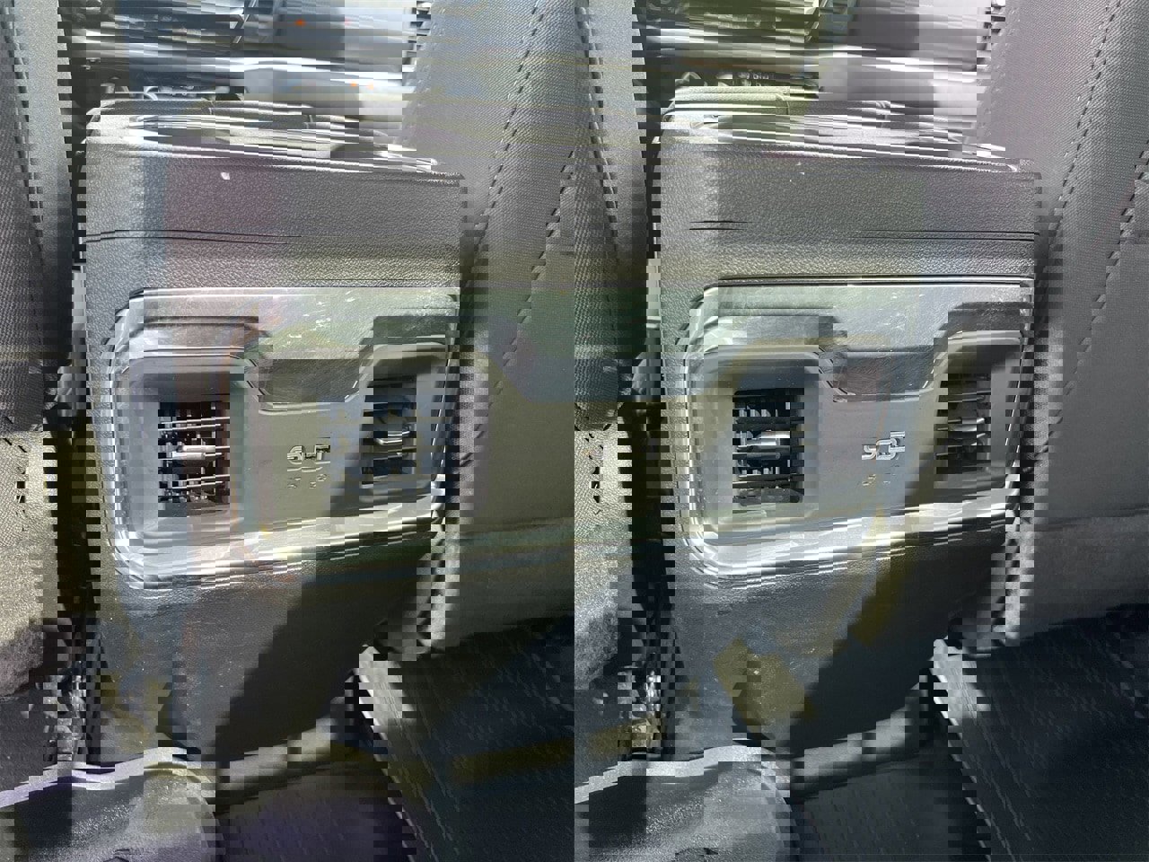 Used 2023 GMC Sierra 1500 Elevation image 27