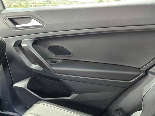 Used 2021 Volkswagen Tiguan S FWD image 13