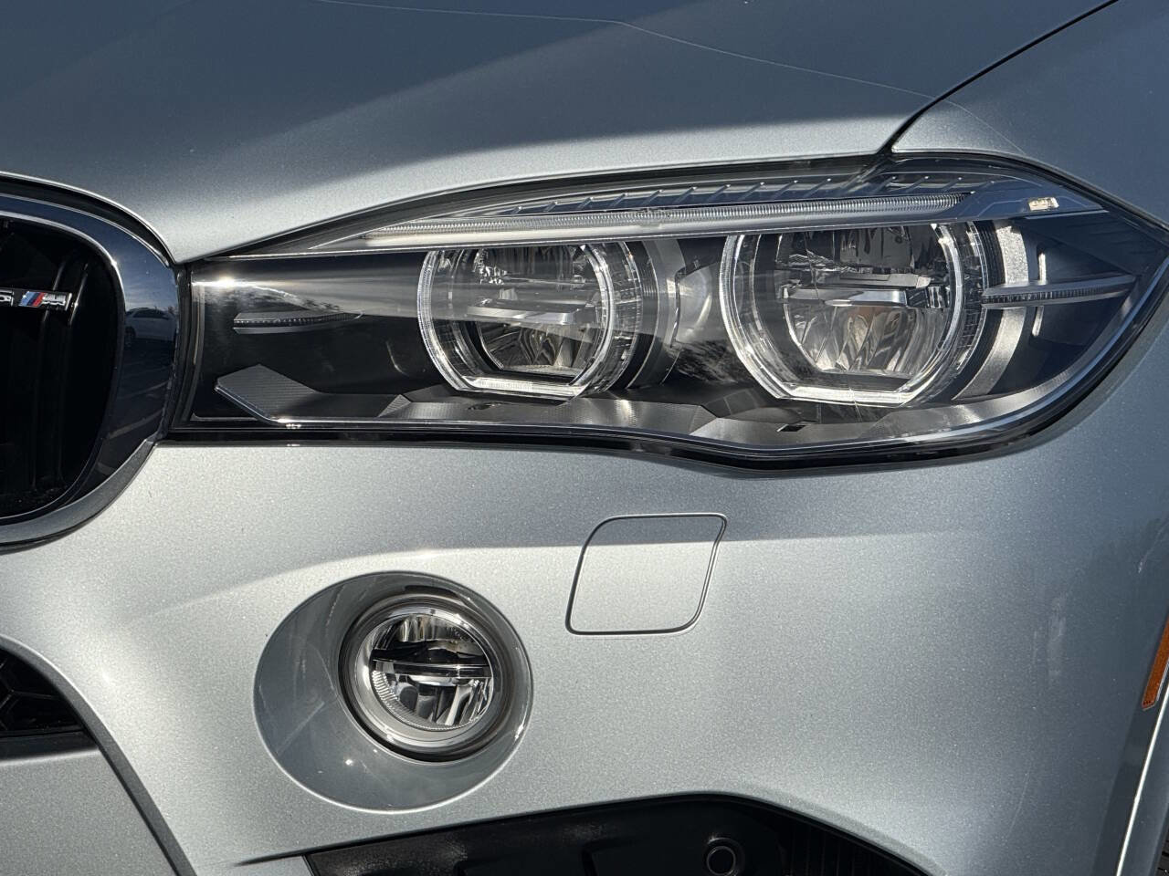 Used 2016 BMW X5 M image 25