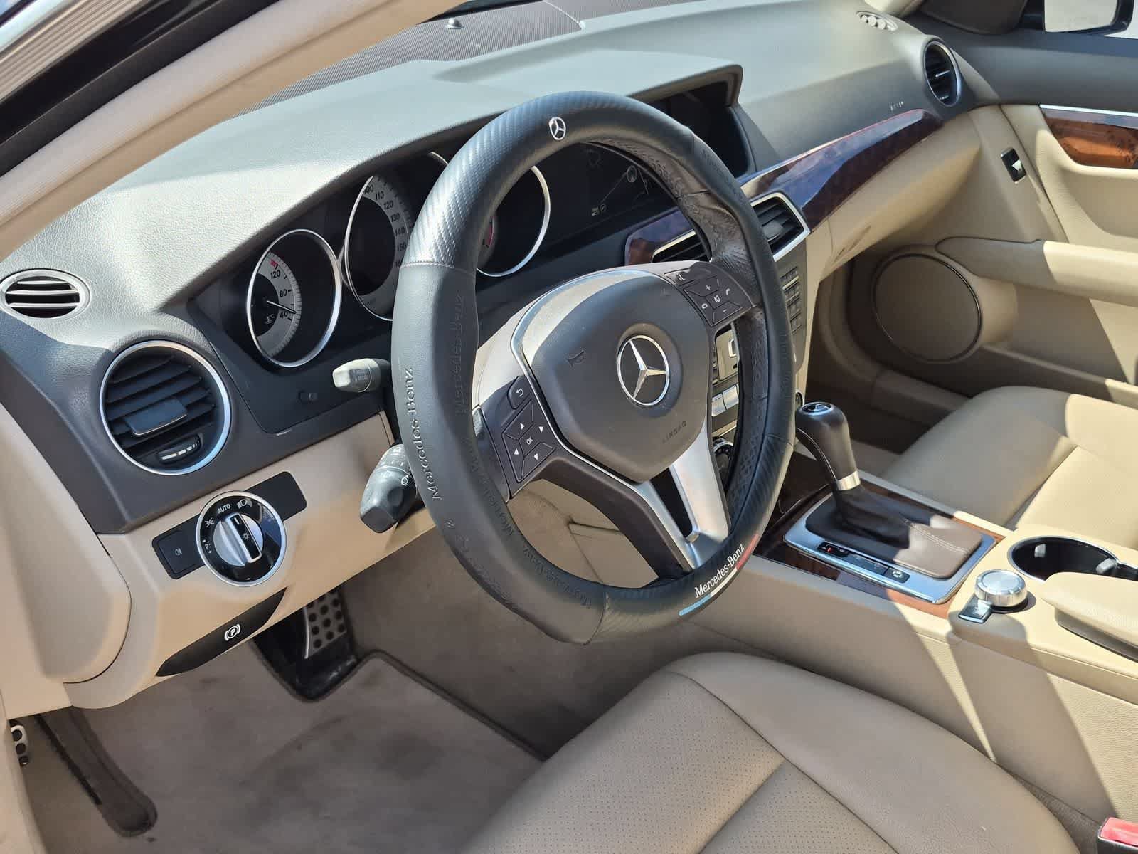 Used 2012 Mercedes-Benz C 300 4MATIC Sedan image 10