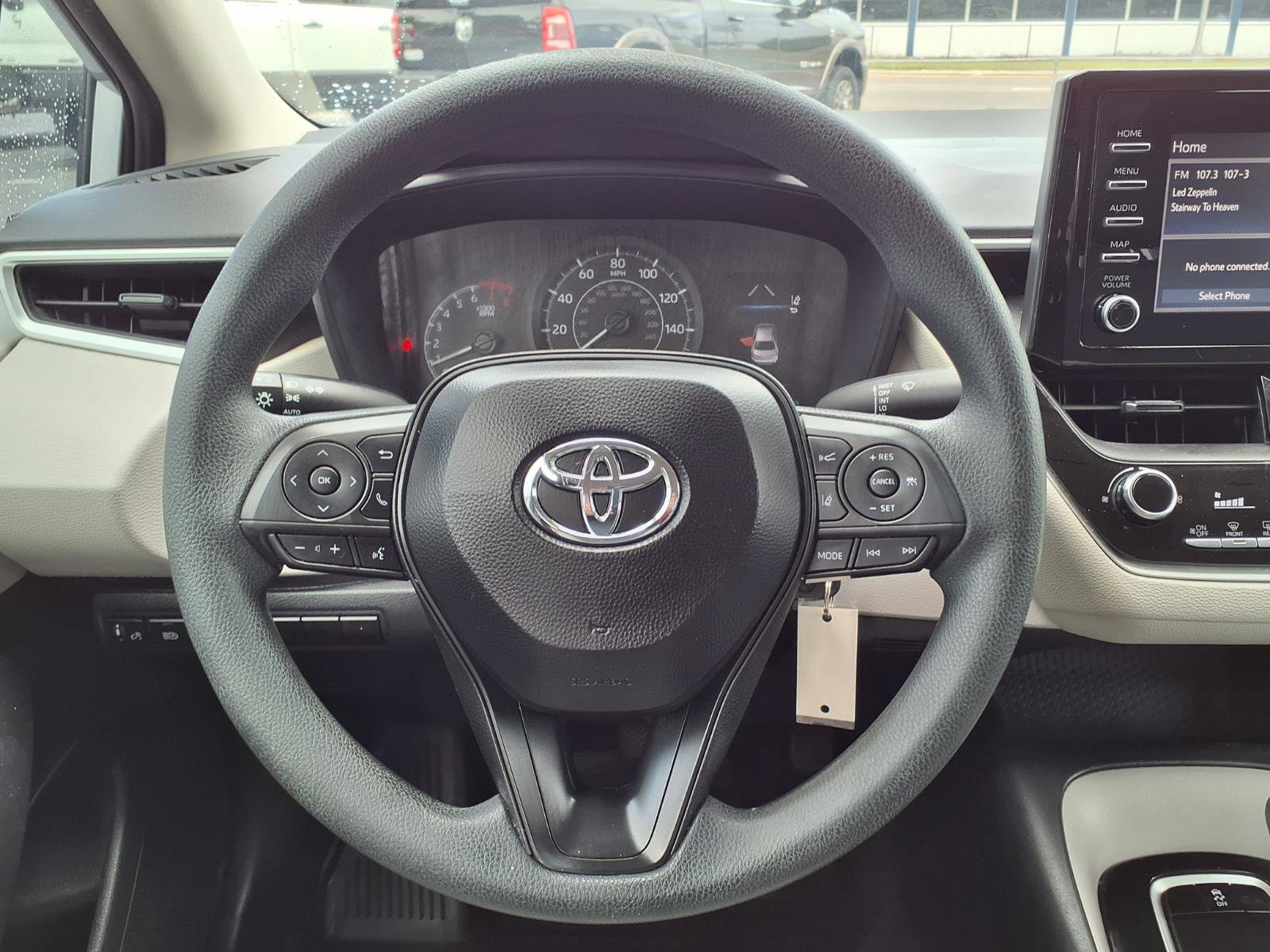 Used 2020 Toyota Corolla L image 21
