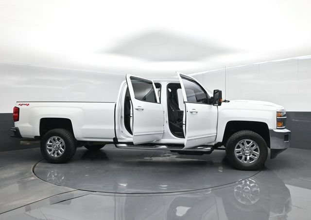 Used 2018 Chevrolet Silverado 2500 LT w/ LT Convenience Package AWD/4WD image 67