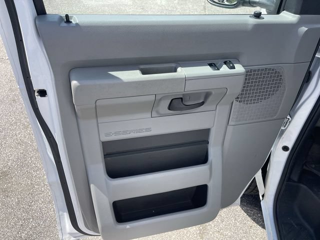 Used 2024 Ford E-350 and Econoline 350 Super Duty w/ Power Windows & Locks Group RWD image 4