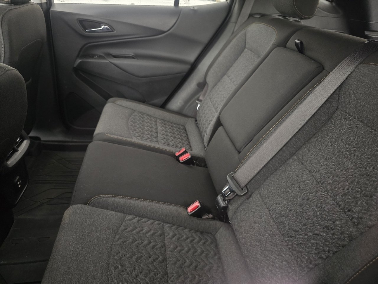 Used 2022 Chevrolet Equinox LT FWD image 18