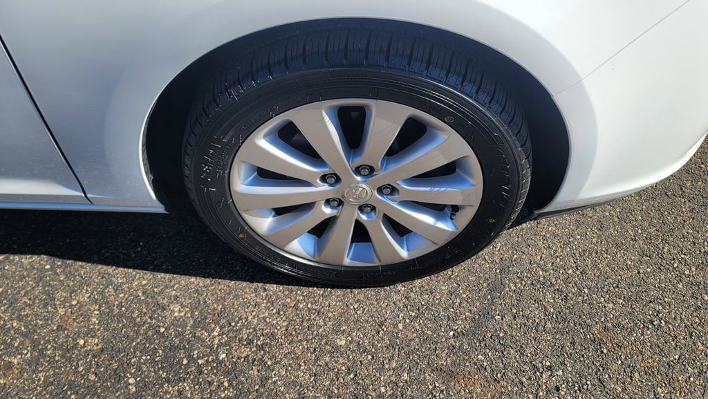 Used 2016 Buick Verano image 15