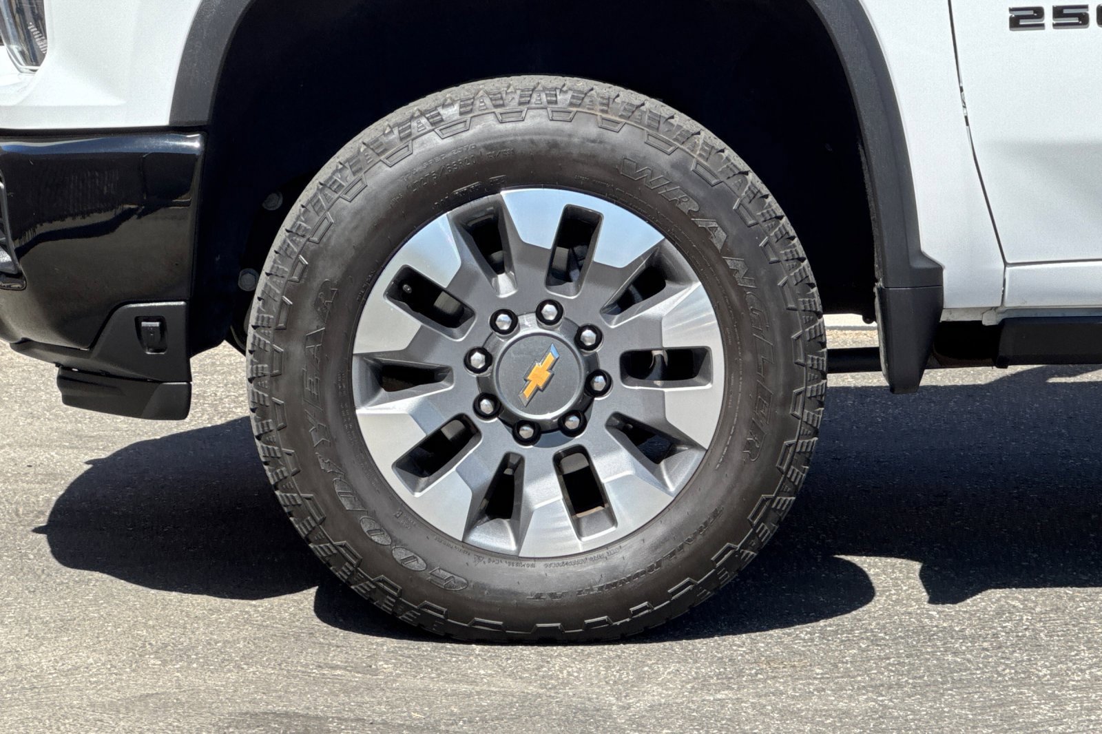 Used 2024 Chevrolet Silverado 2500 Custom w/ Custom Value Package AWD/4WD image 26