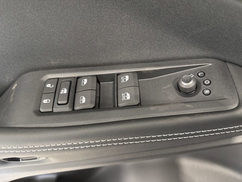 New 2026 Jeep Cherokee Laredo image 22