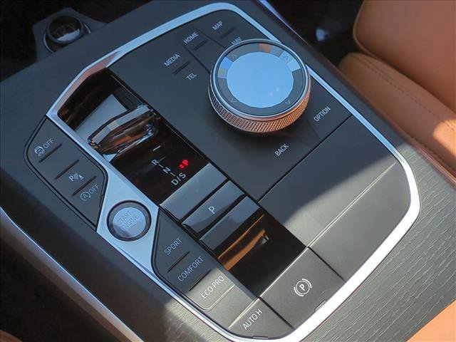 Used 2026 BMW 330i Sedan w/ M Sport Package image 12