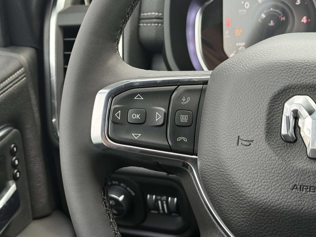 New 2026 RAM 2500 Laramie AWD/4WD image 14