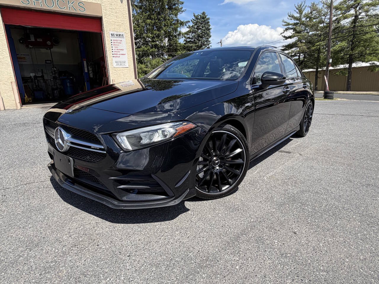 Used 2020 Mercedes-Benz A 35 AMG 4MATIC image 2