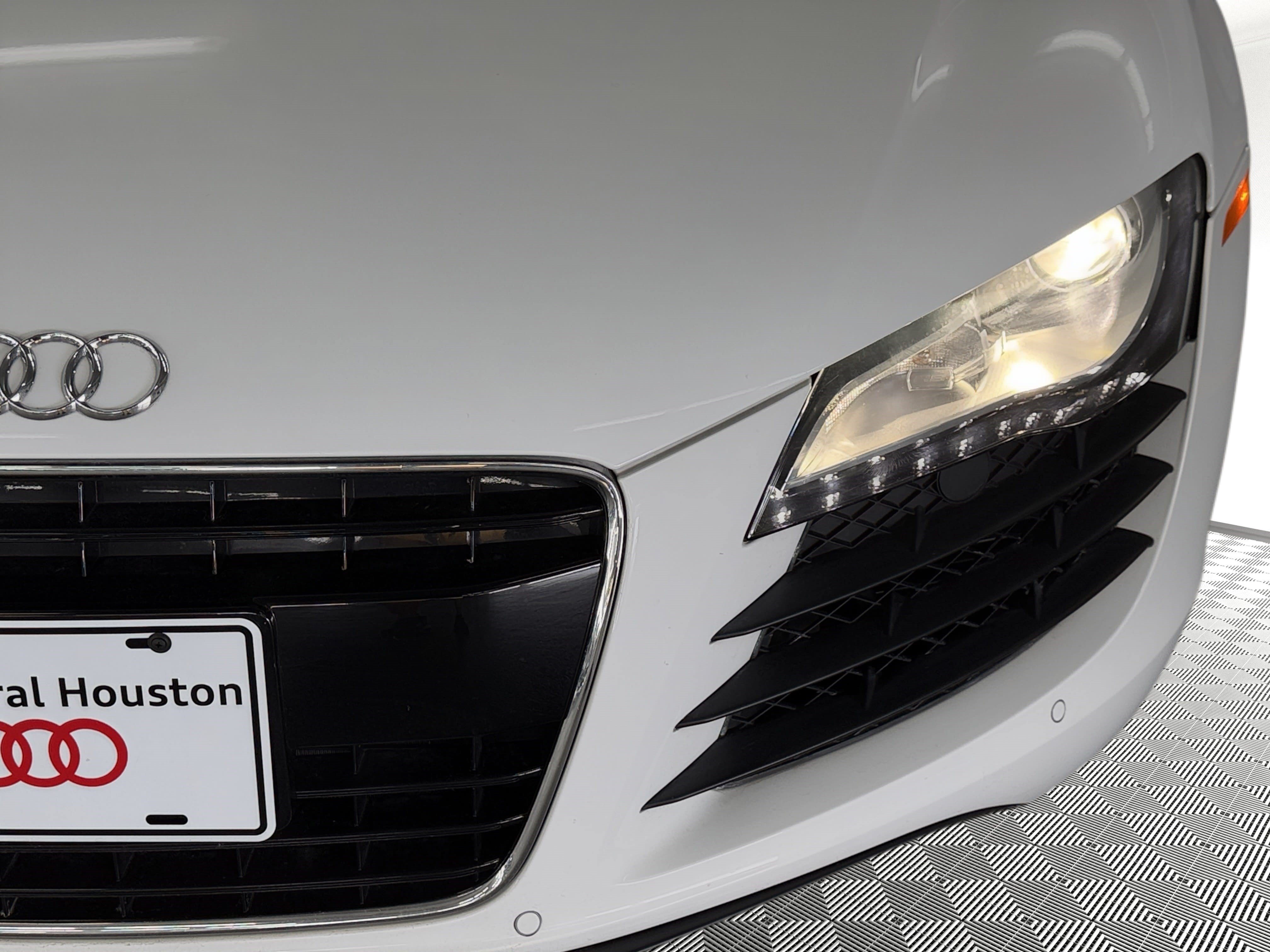 Used 2009 Audi R8 V8 AWD/4WD image 11