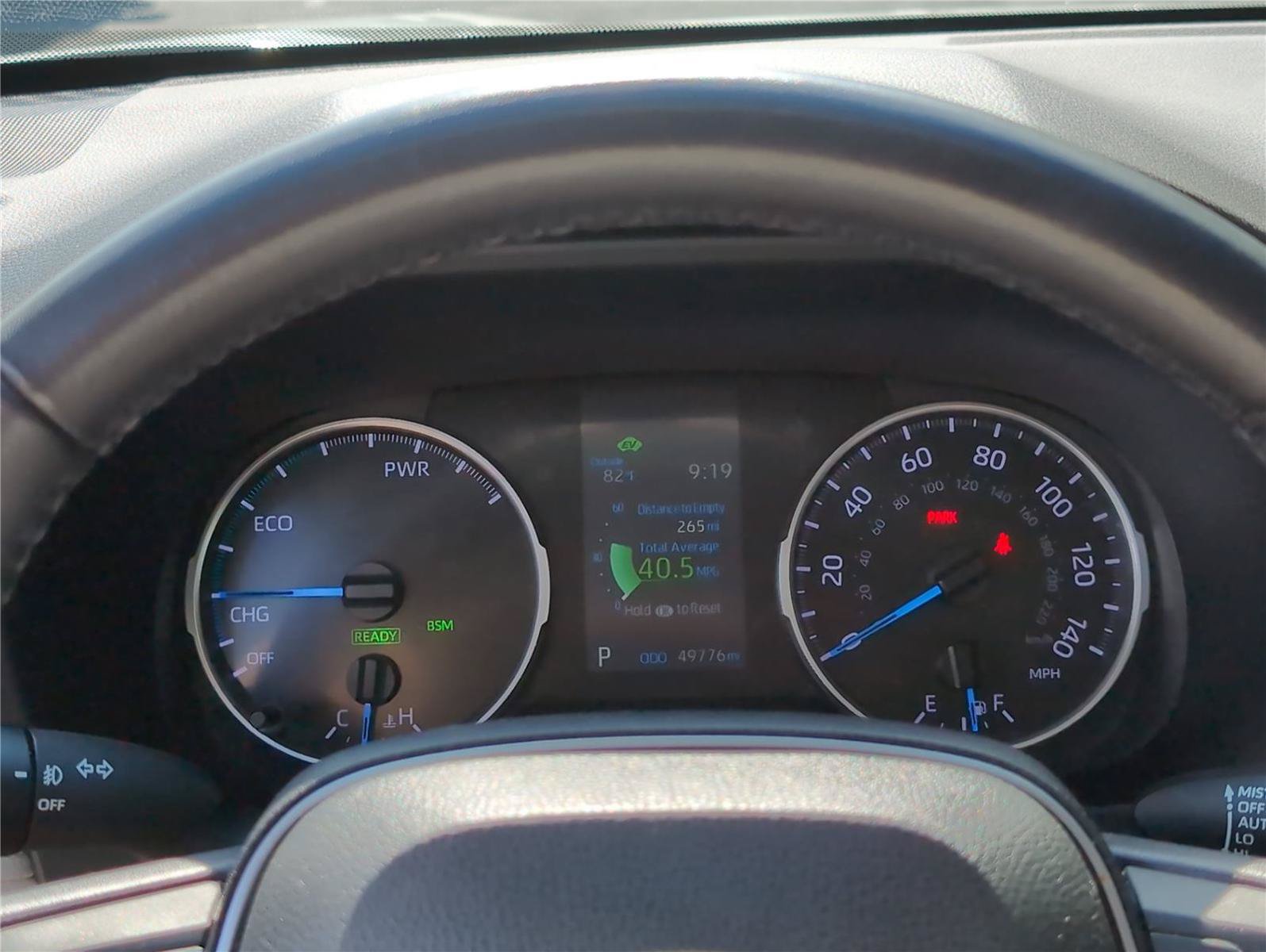 Used 2022 Toyota RAV4 XLE Premium AWD/4WD image 28