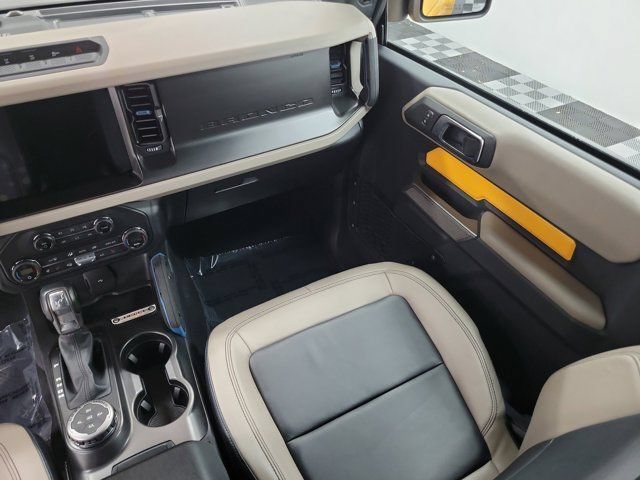 Used 2021 Ford Bronco Wildtrak AWD/4WD image 16