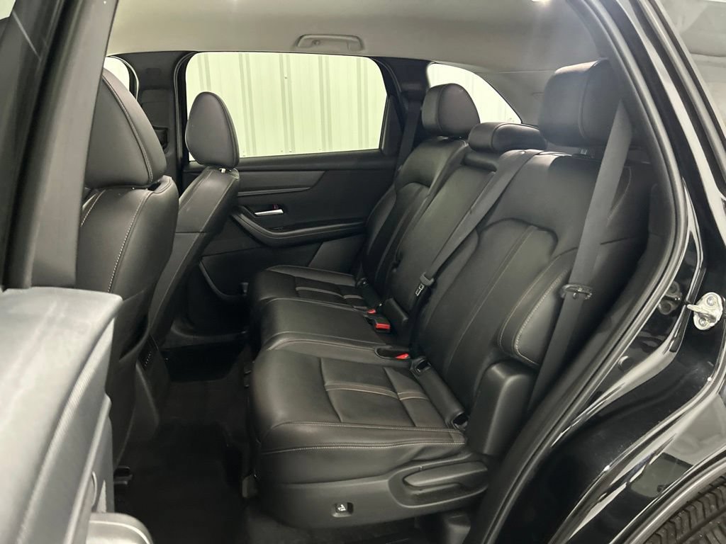 Used 2025 MAZDA CX-90 3.3 Turbo w/ Select Package AWD/4WD image 14