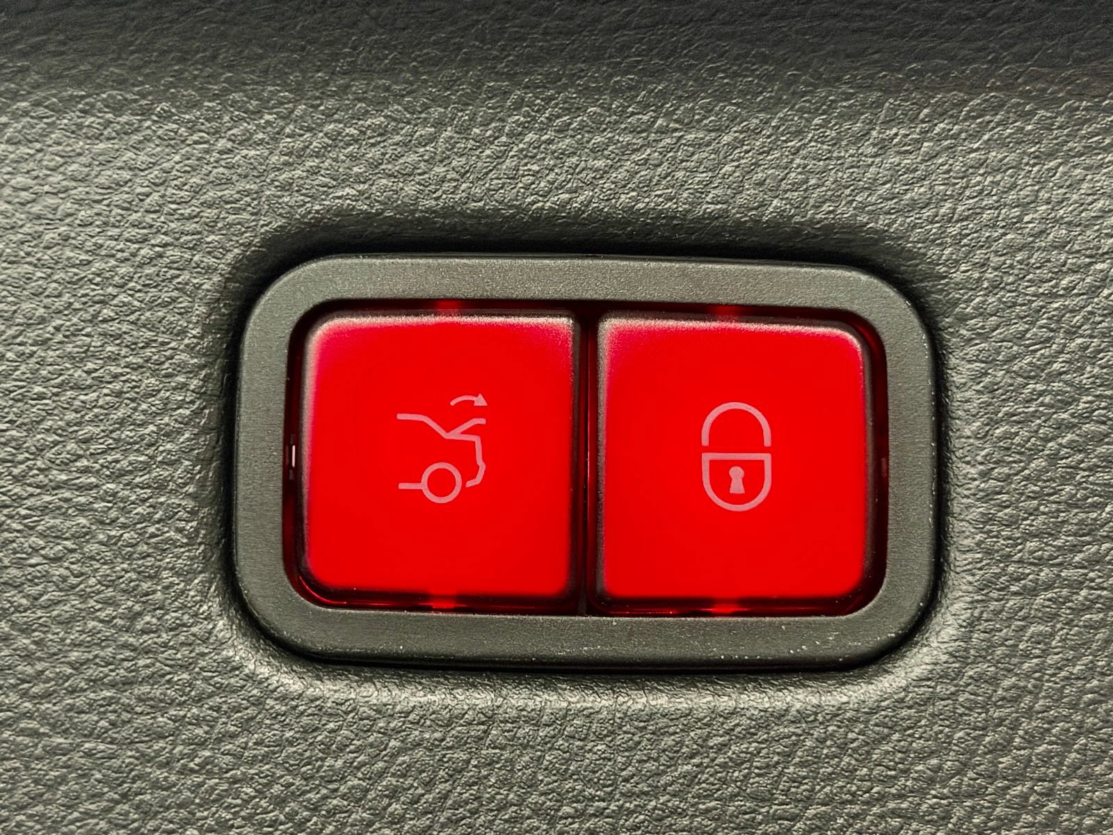 Certified 2022 Mercedes-Benz S 500 4MATIC image 16