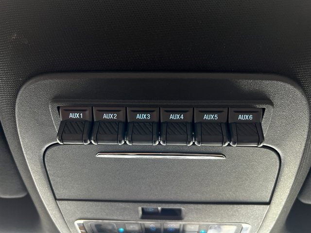 Used 2024 Ford F350 Lariat w/ Chrome Package image 57