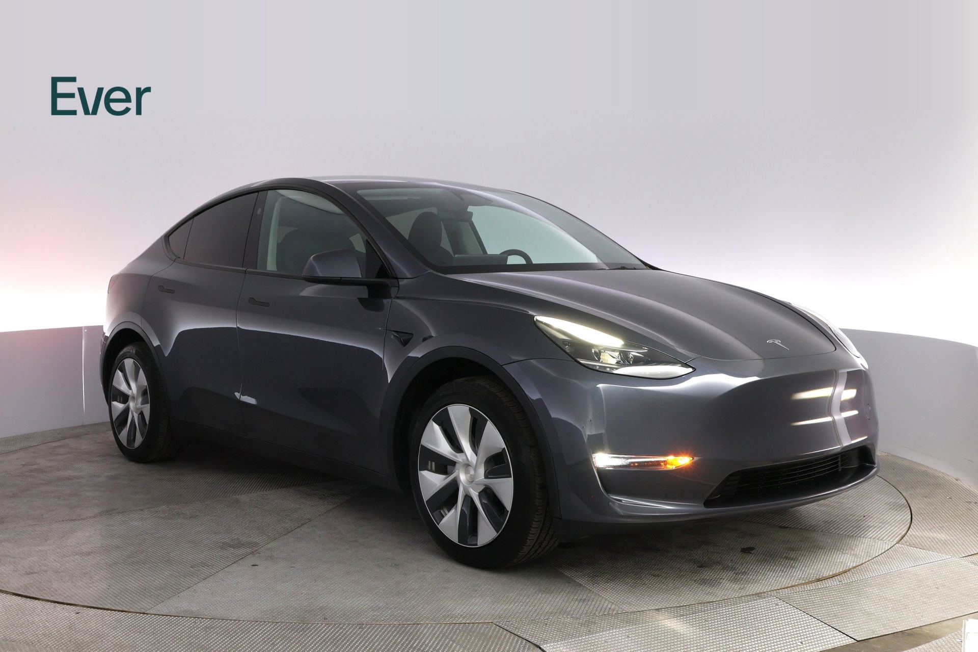 Used 2023 Tesla Model Y 2WD image 13