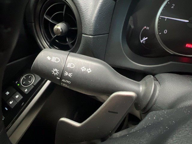 Used 2025 Lexus IS 350 F Sport RWD image 21
