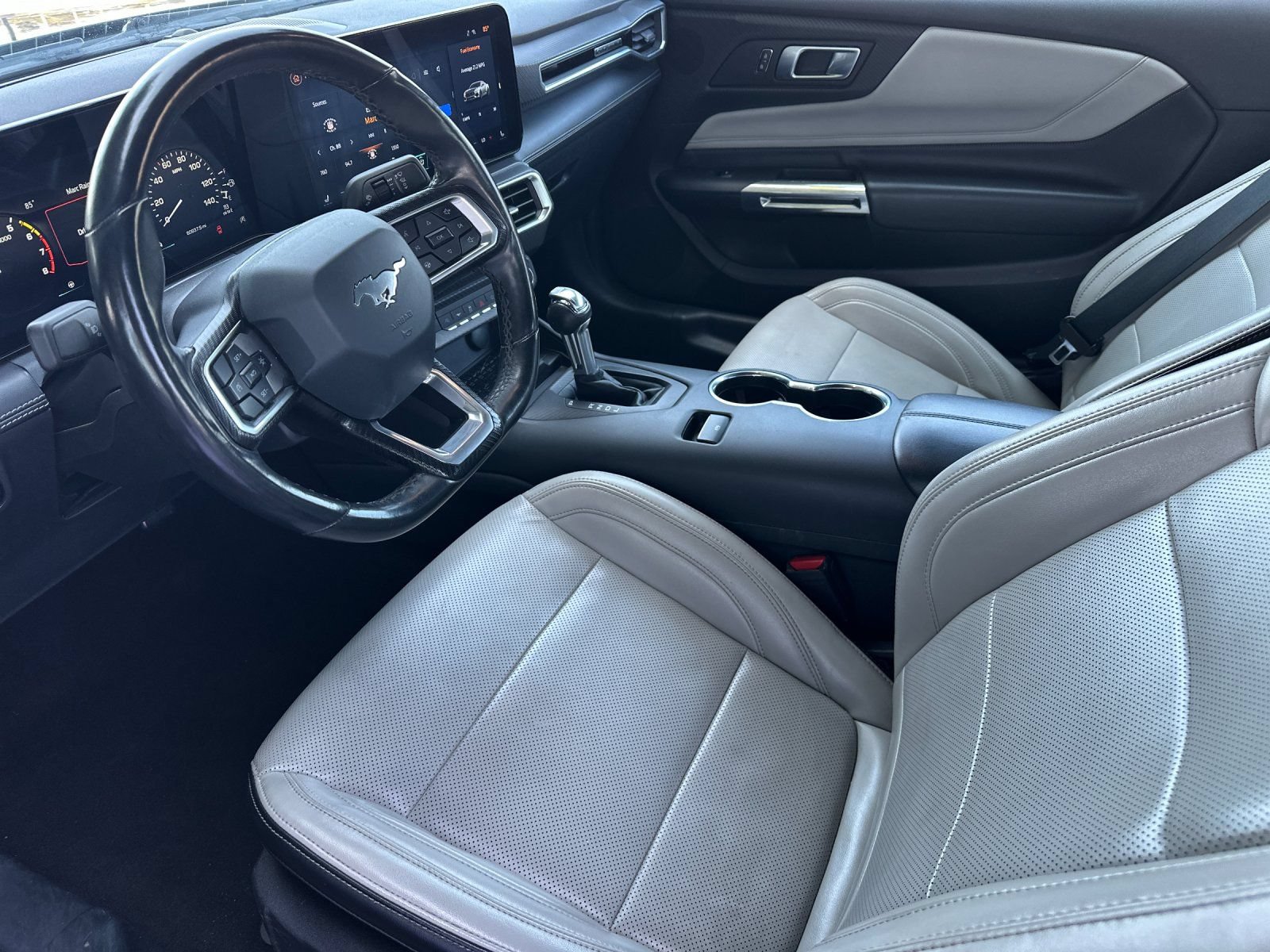 Used 2024 Ford Mustang Premium RWD image 11