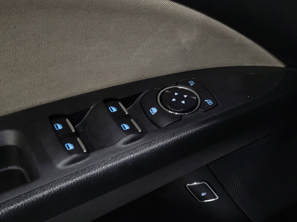 Used 2018 Ford Fusion S image 27