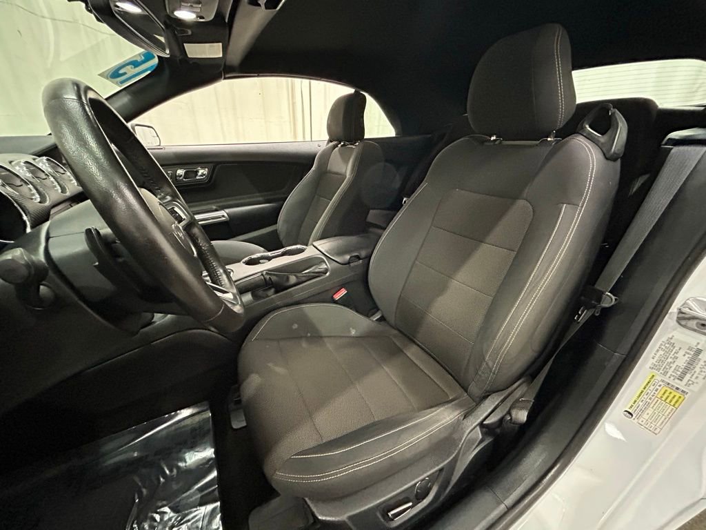 Used 2015 Ford Mustang V6 w/ Equipment Group 051A image 15