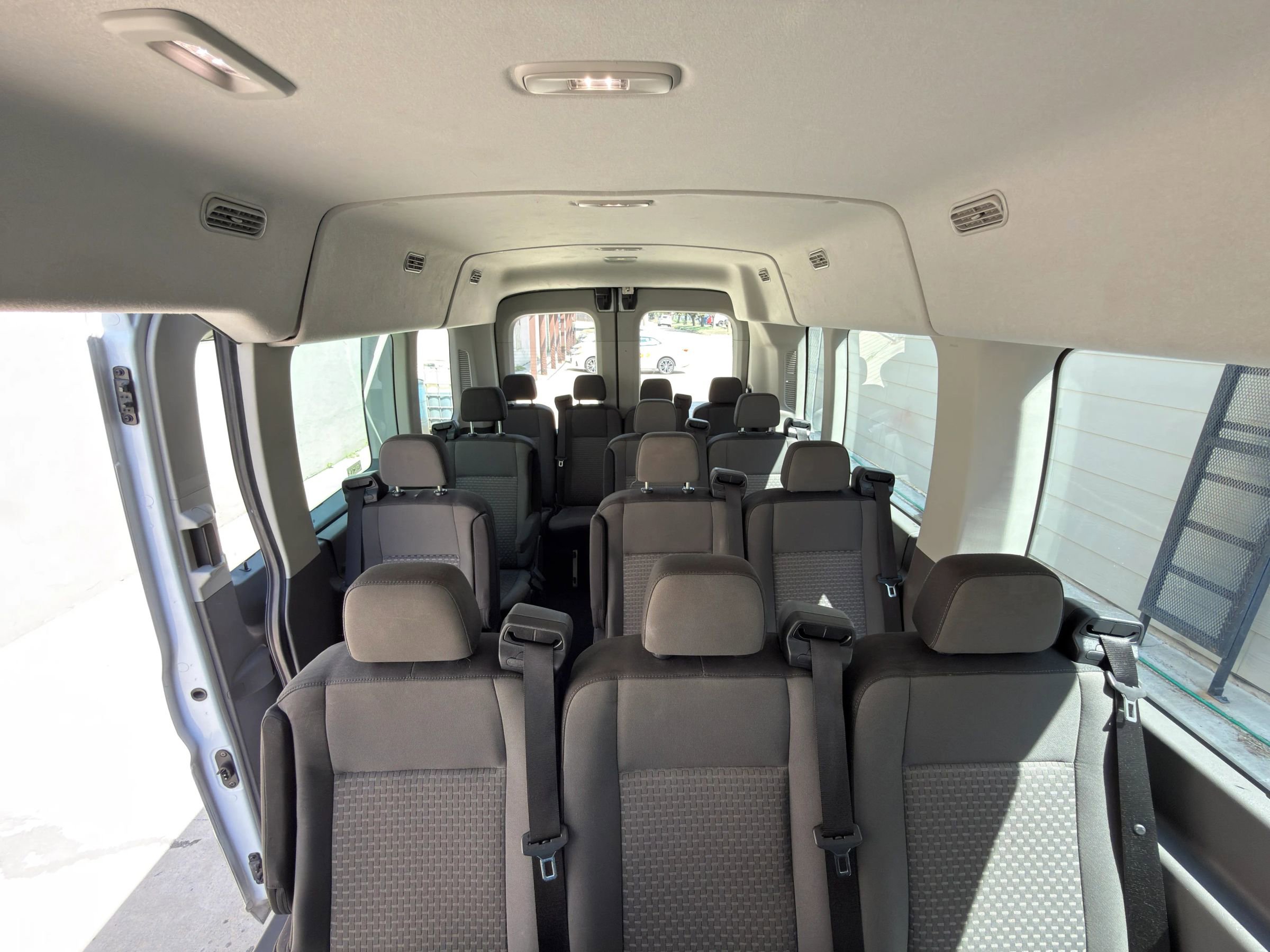 Used 2023 Ford Transit 350 XLT RWD image 17