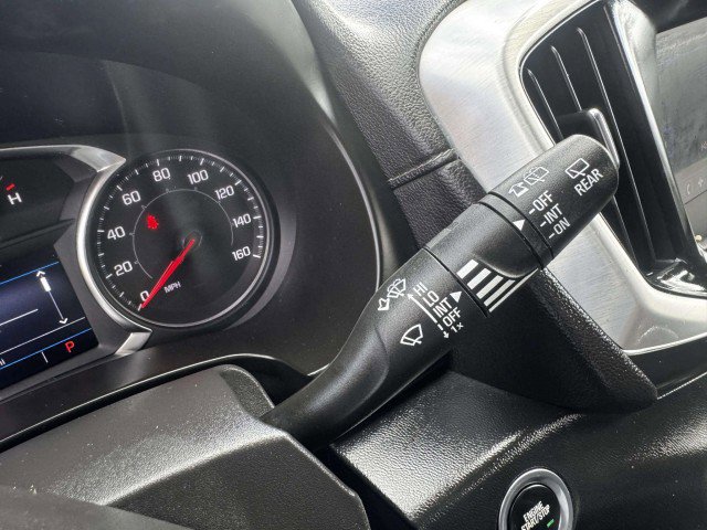 Used 2023 GMC Terrain SLE w/ Driver Convenience Package image 26