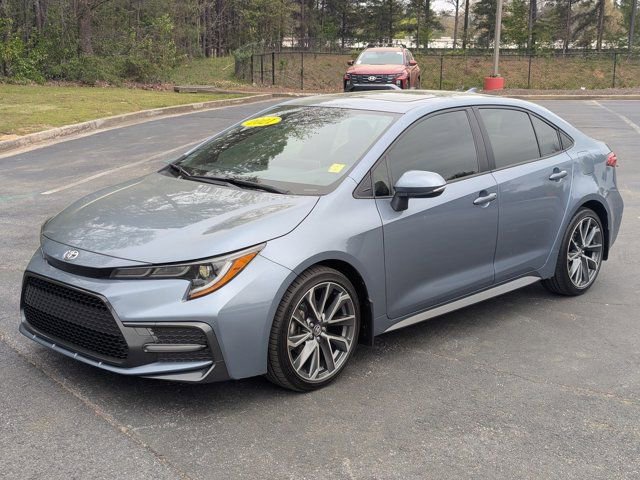 Used 2021 Toyota Corolla XSE image 3