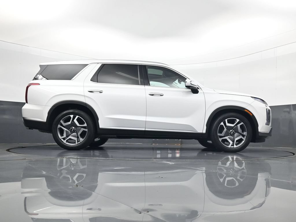 Certified 2024 Hyundai Palisade SEL FWD image 26